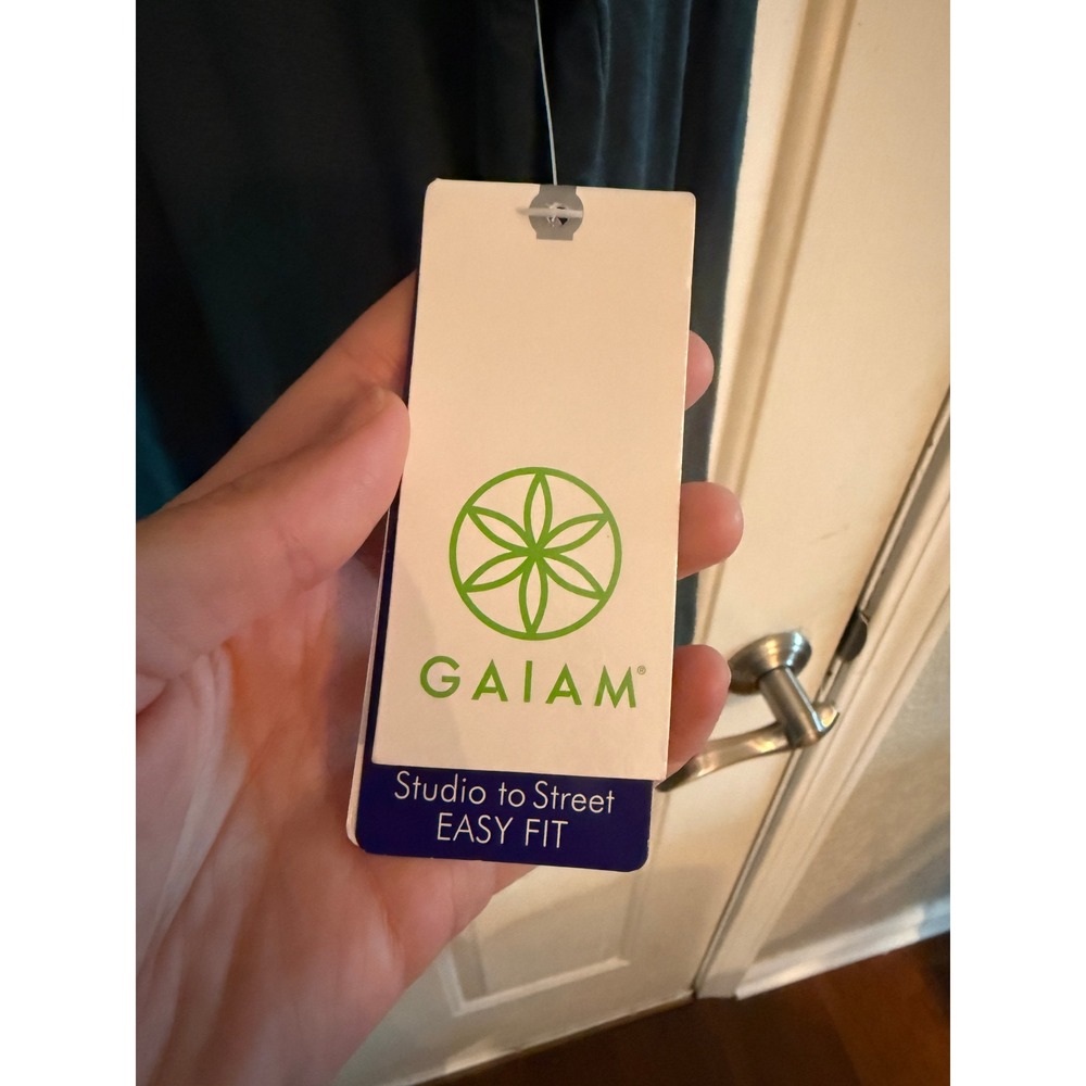 Gaiam Hannah LS Top Atlantic Deep Teal Strappy Open Back Yoga Top GAW181TL03008 - Picture 5 of 9